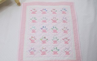 doll bed quilt 1:6 size basket