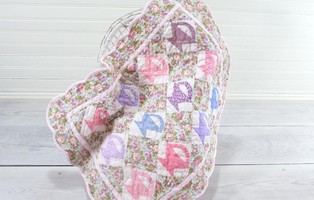 Pieced Basket Doll Quilt 