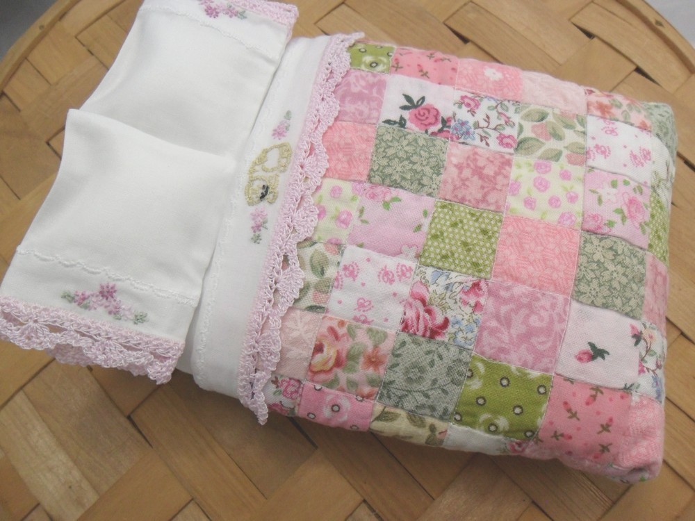 dolls house bedding