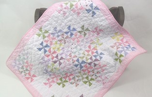 Doll Quilt Pinwheel